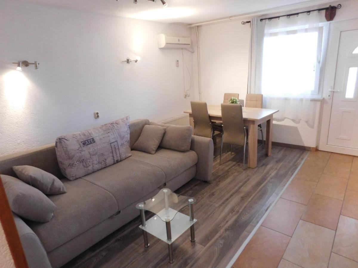 Guesthouse Sara Grabovac  Εξωτερικό φωτογραφία